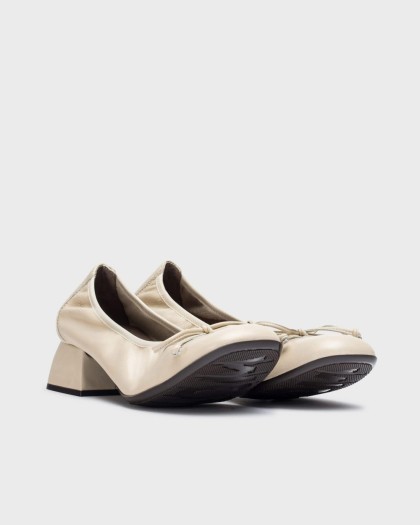 Wonders.com | Cream BELLA ballet flat D-1212 VELVET