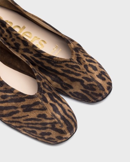 Wonders.com | Animal Print PEPA 61 Ballet Flat A-8661 CALIPSO