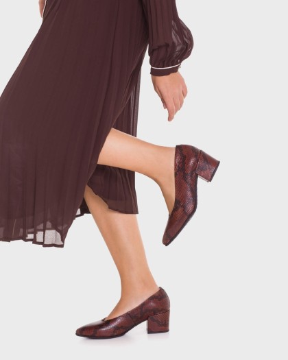 Wonders.com | Brown RUBIN 01 Pump E-7201 PYTON