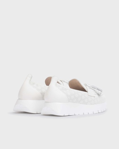 Wonders.com | White MATERIA Moccasin A-2445 WILD/GLOW