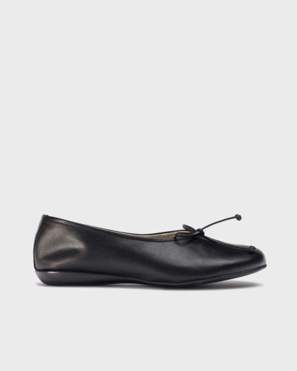 Wonders.com | Black CELESTINA Ballerina A-61172 SAUVAG