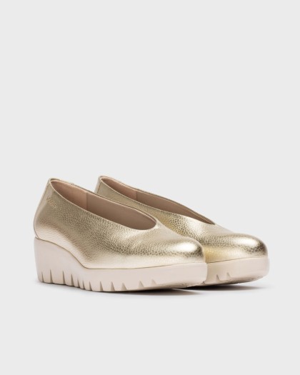 Wonders.com | Gold FLY Shoe C-33100 MAX