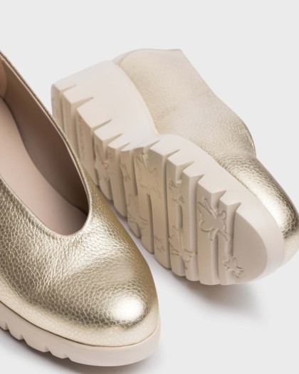 Wonders.com | Gold FLY Shoe C-33100 MAX