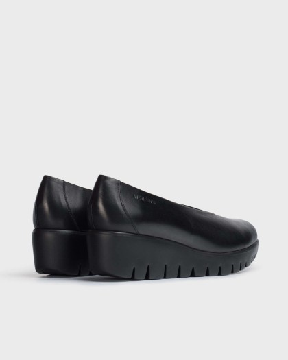 Wonders.com | Black FLY Shoe C-33100 NATURE