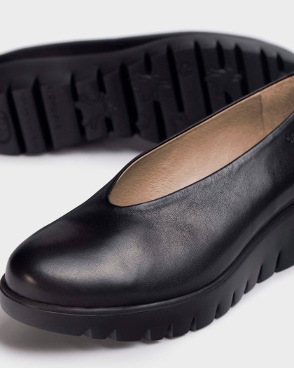 Wonders.com | Black FLY Shoe C-33100 NATURE