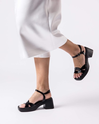 Wonders.com | Black LIBERTAD Sandal D-1021 LACK
