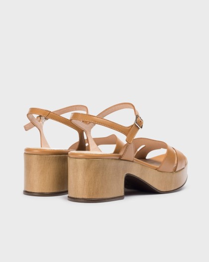 Wonders.com | Brown ELARA Sandal D-8853-P ISEO