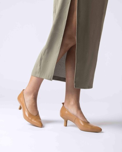 Wonders.com | Brown HILDA Pumps G-7102 ISEO