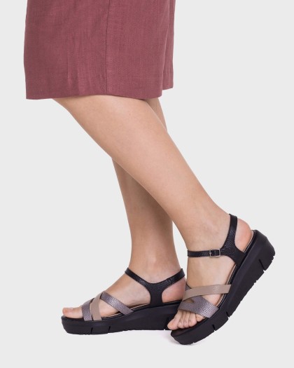 Wonders.com | Sandalias FLYNN 83 Negras D-8283 MAX/WILD