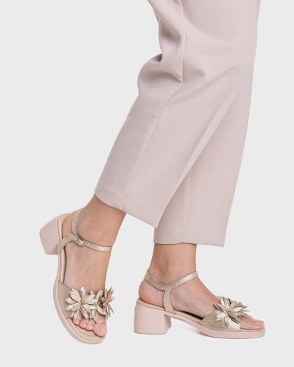 Wonders.com | Sandalias MOAI 02 Oro D-2302 MAX