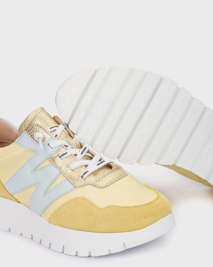 ODISEI 00 sneakers with exceptional lightness and outstanding comfort.