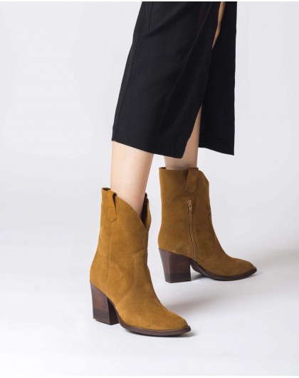 Sand Paso ankle boot