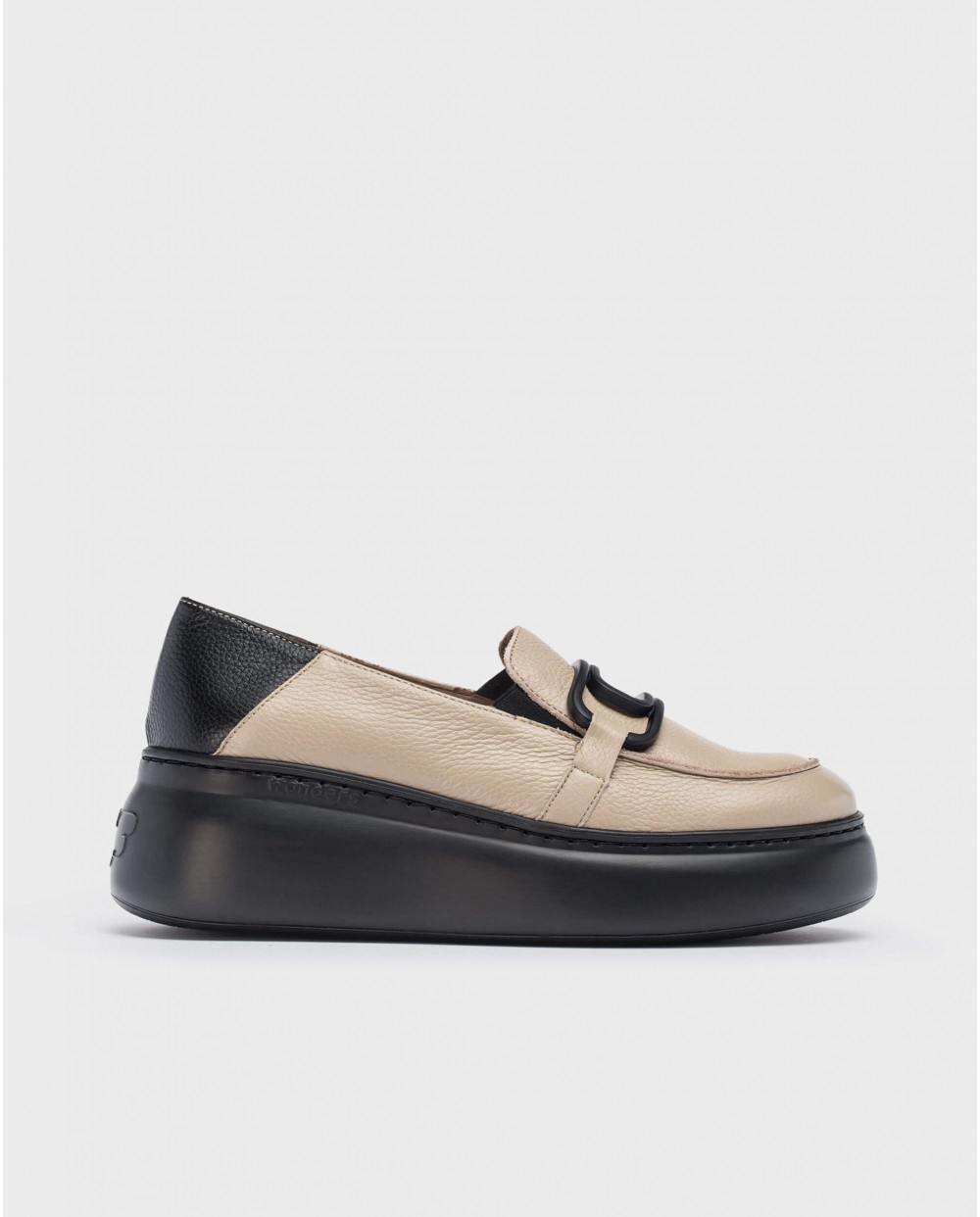 Beige Nora loafers