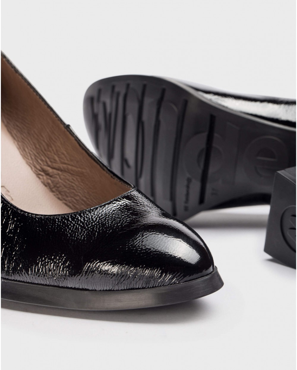 Black TINI shoe