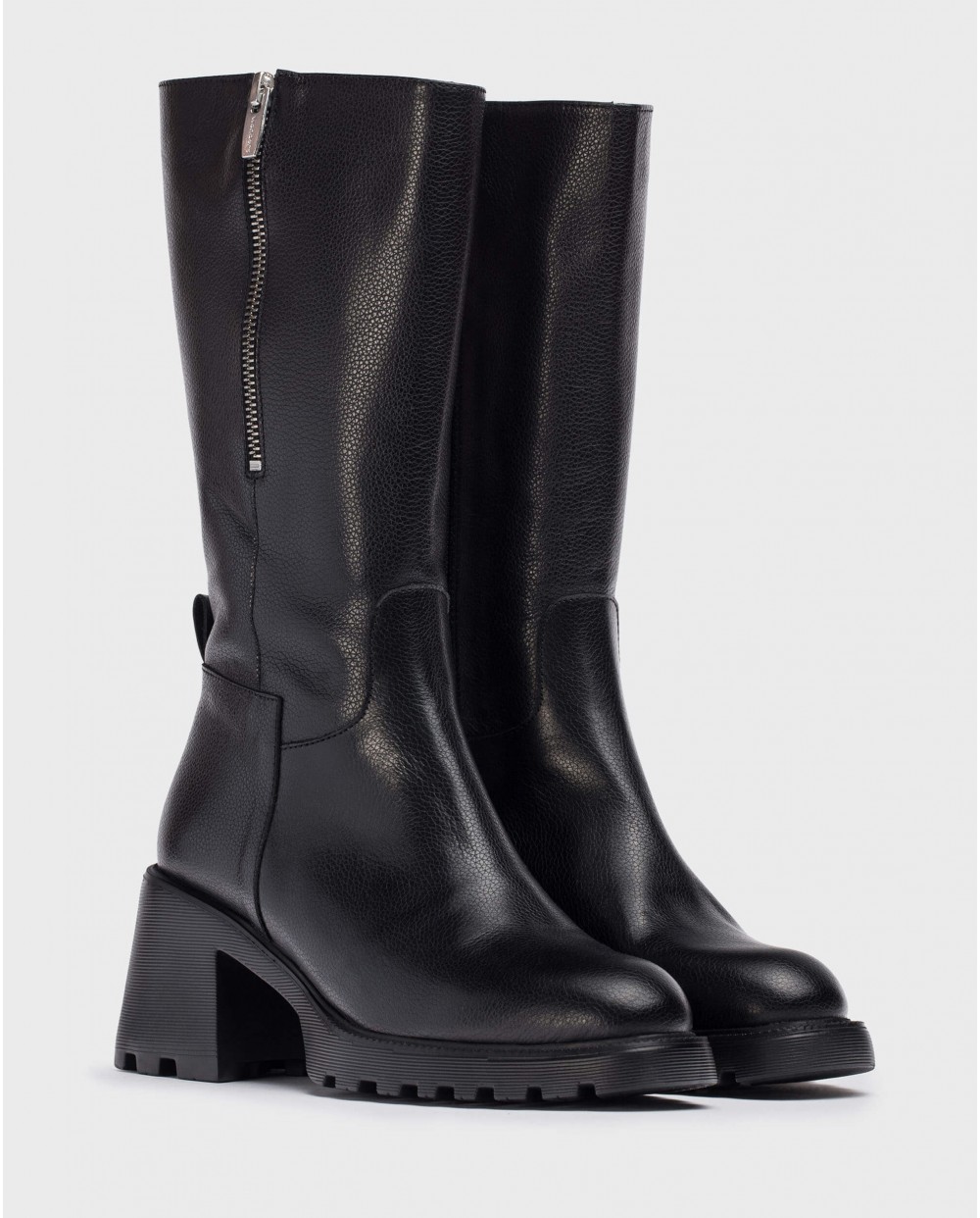 Black NEO ankle boot