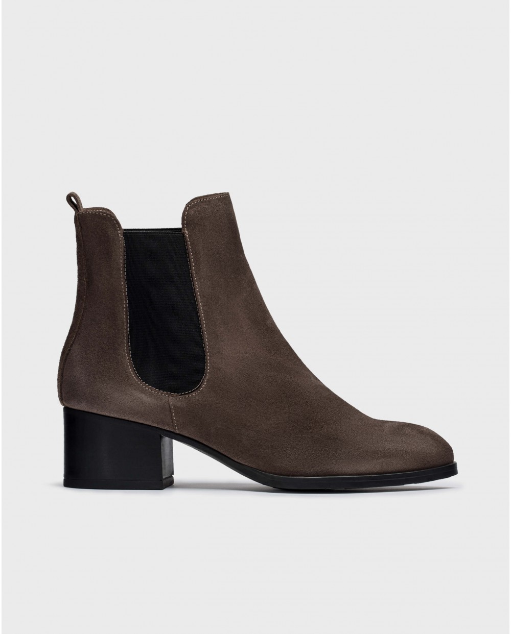 Brown Chelsea ankle boot