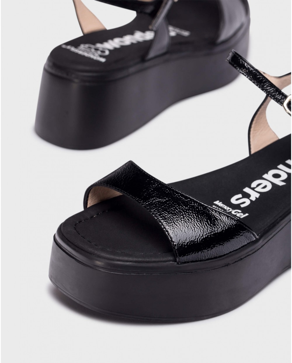Black Aurora Platform sandals