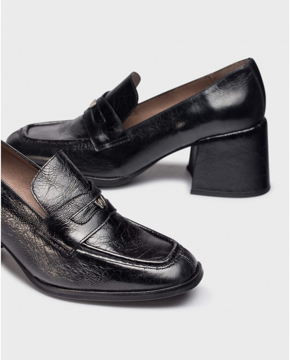 Black BONI Loafer