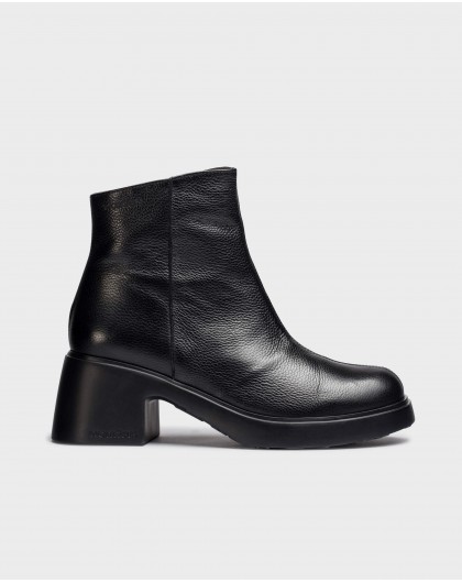 Black RUBI ankle boot