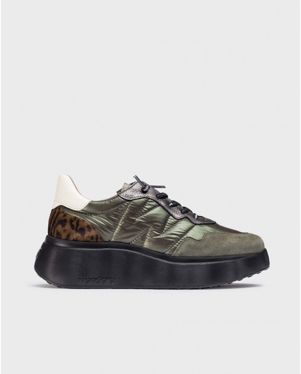 Green ROMA sneaker