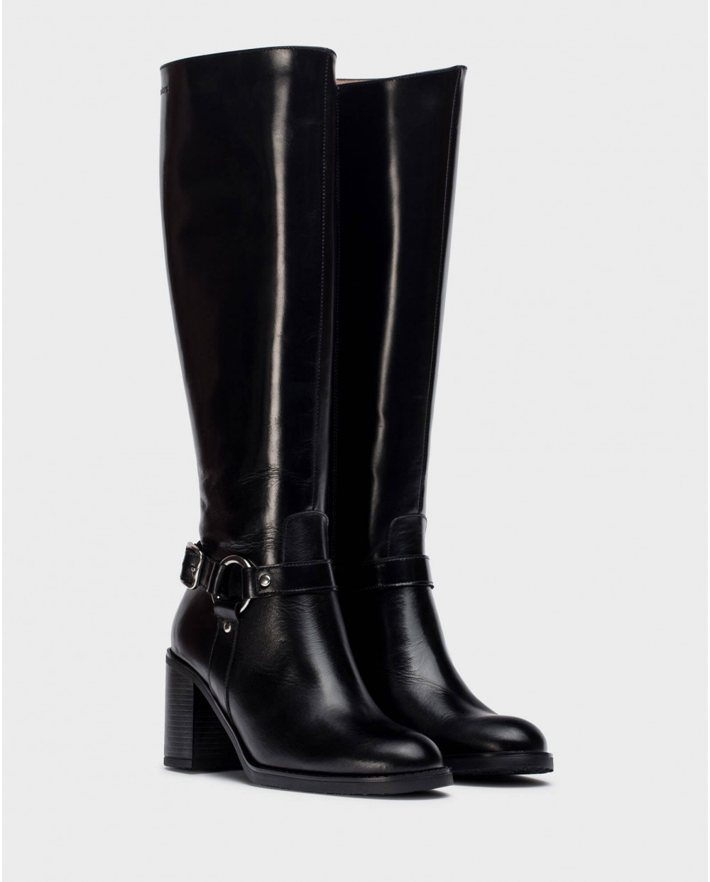 Black VEGA Boots