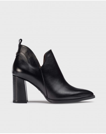 Black JULIETA Ankle Boot