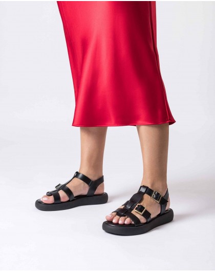 Black LUZ Sandal