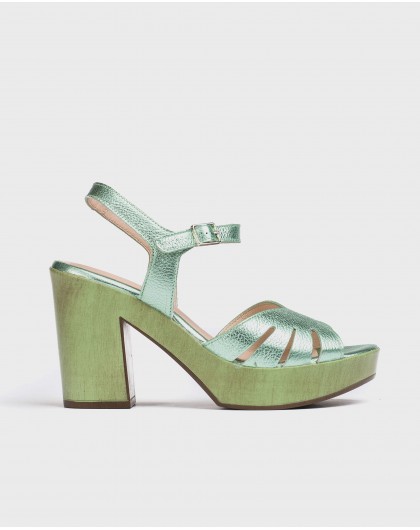Wonders-Outlet-Leather sandal with side cut out detail