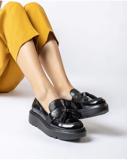 Wonders-Flat Shoes-Black Mira Moccasin