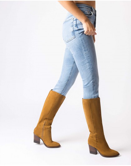 Shop Women's Boots | Wonders Official store