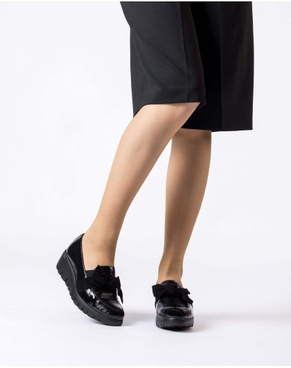 Wonders-Loafers-Black ROMEO Loafers