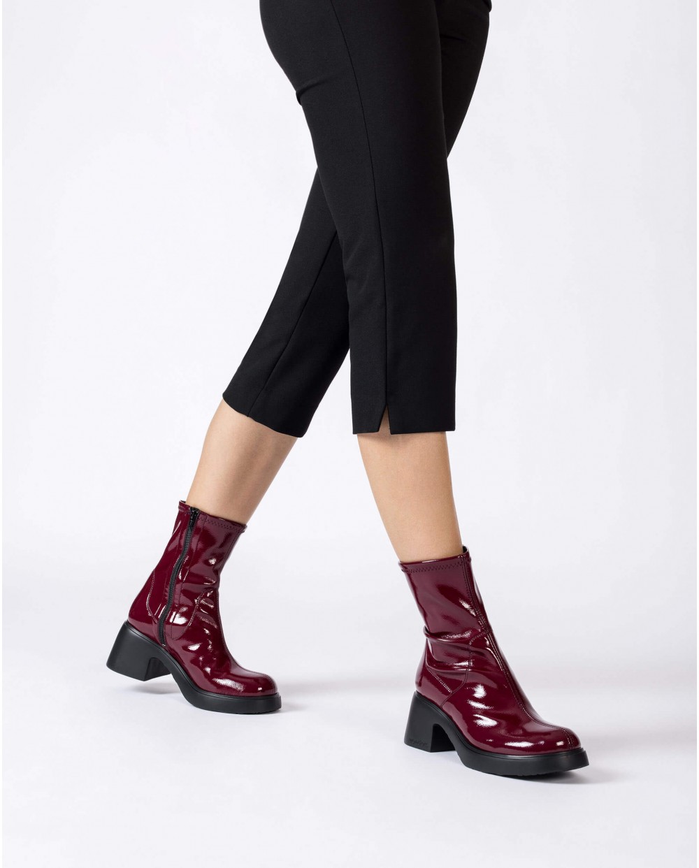 Wonders-Ankle Boots-Burgundy MAYA ankle boot