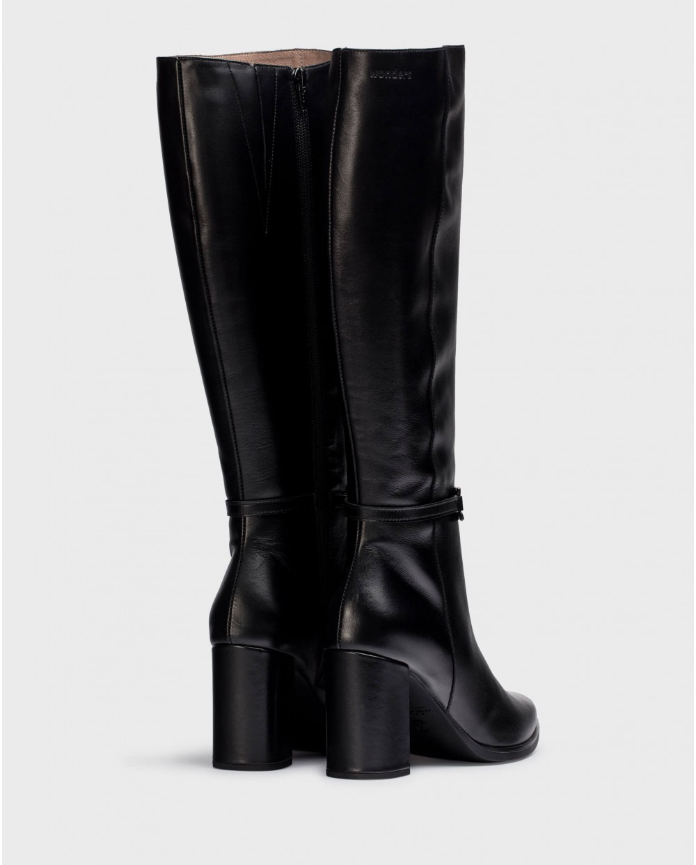 Wonders-Boots-Black COQUETA Boots