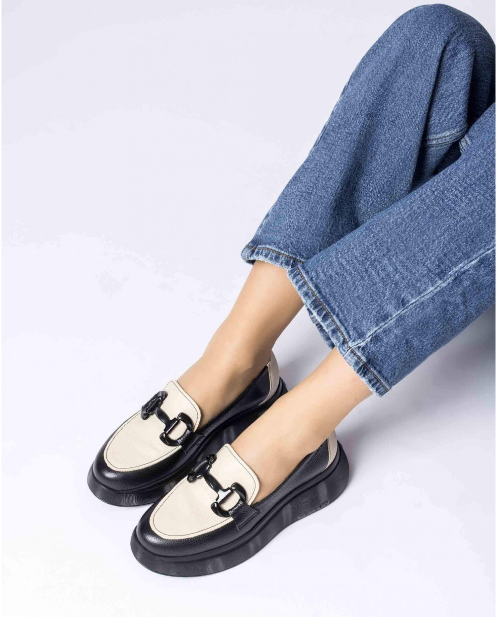 Wonders-Loafers-Black MONTREAL Loafers