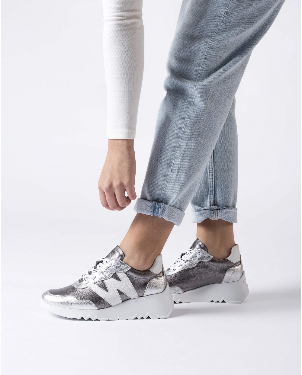 Wonders-SS 2025-Silver KYOTO Sneakers