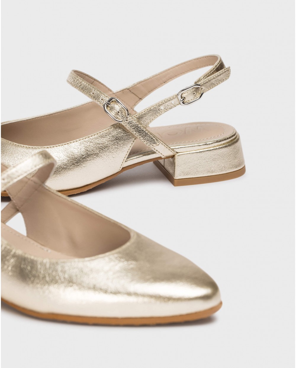 Wonders-Flat Shoes-Gold ORIANA MaryJane