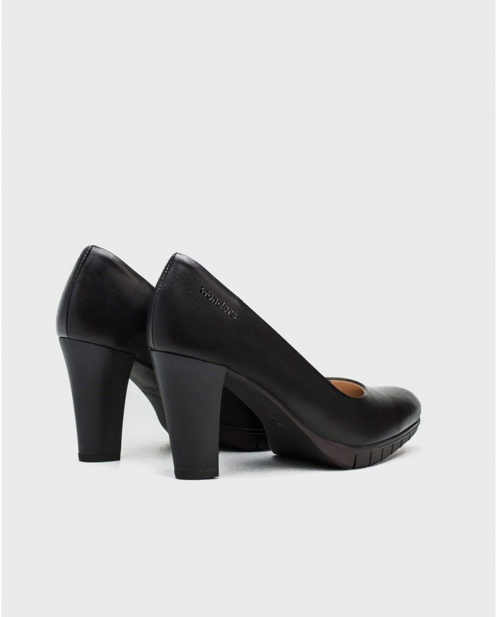 Wonders-Heels-Shoe Macy black