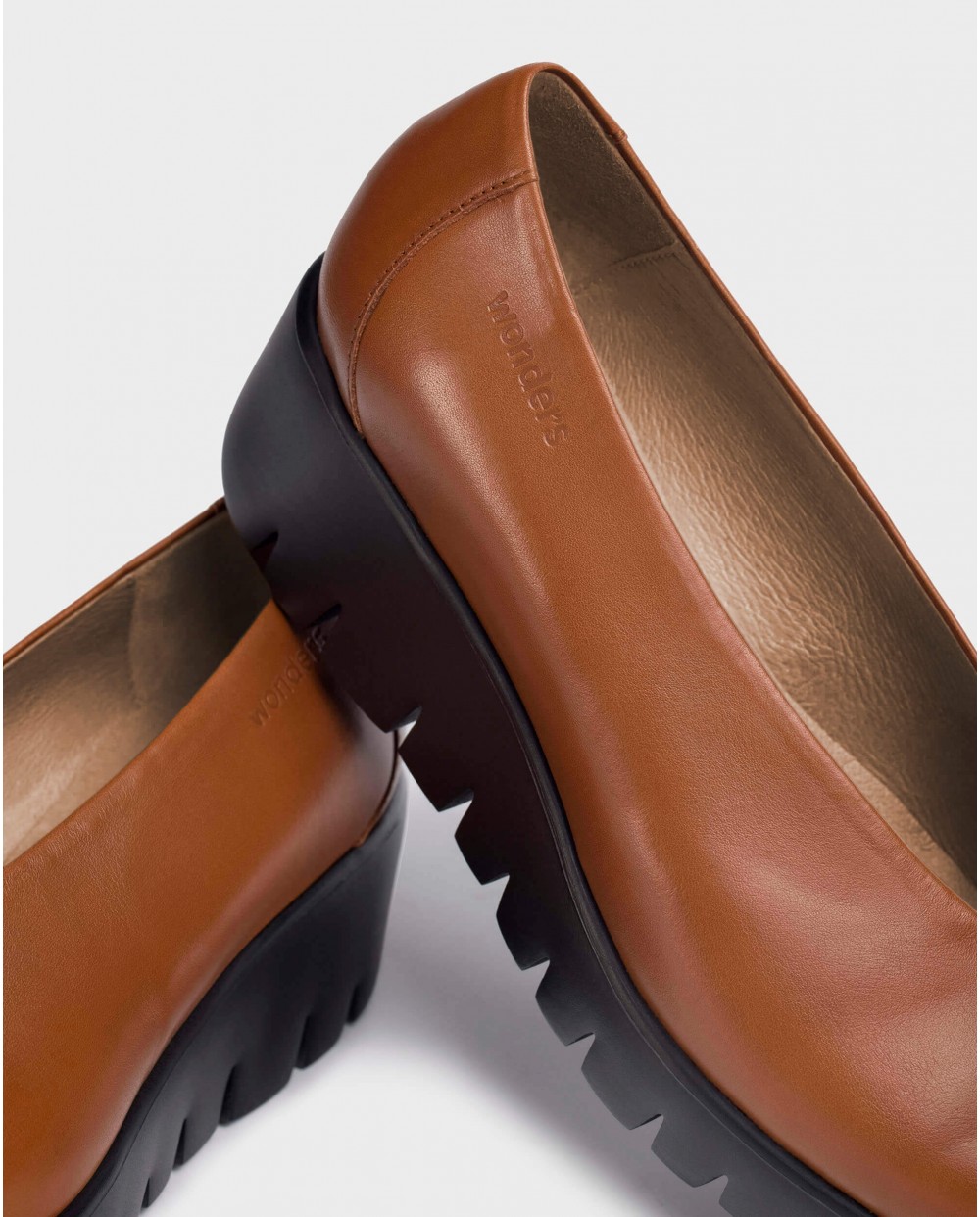 Wonders-Flat Shoes-Brown Fly Moccasin
