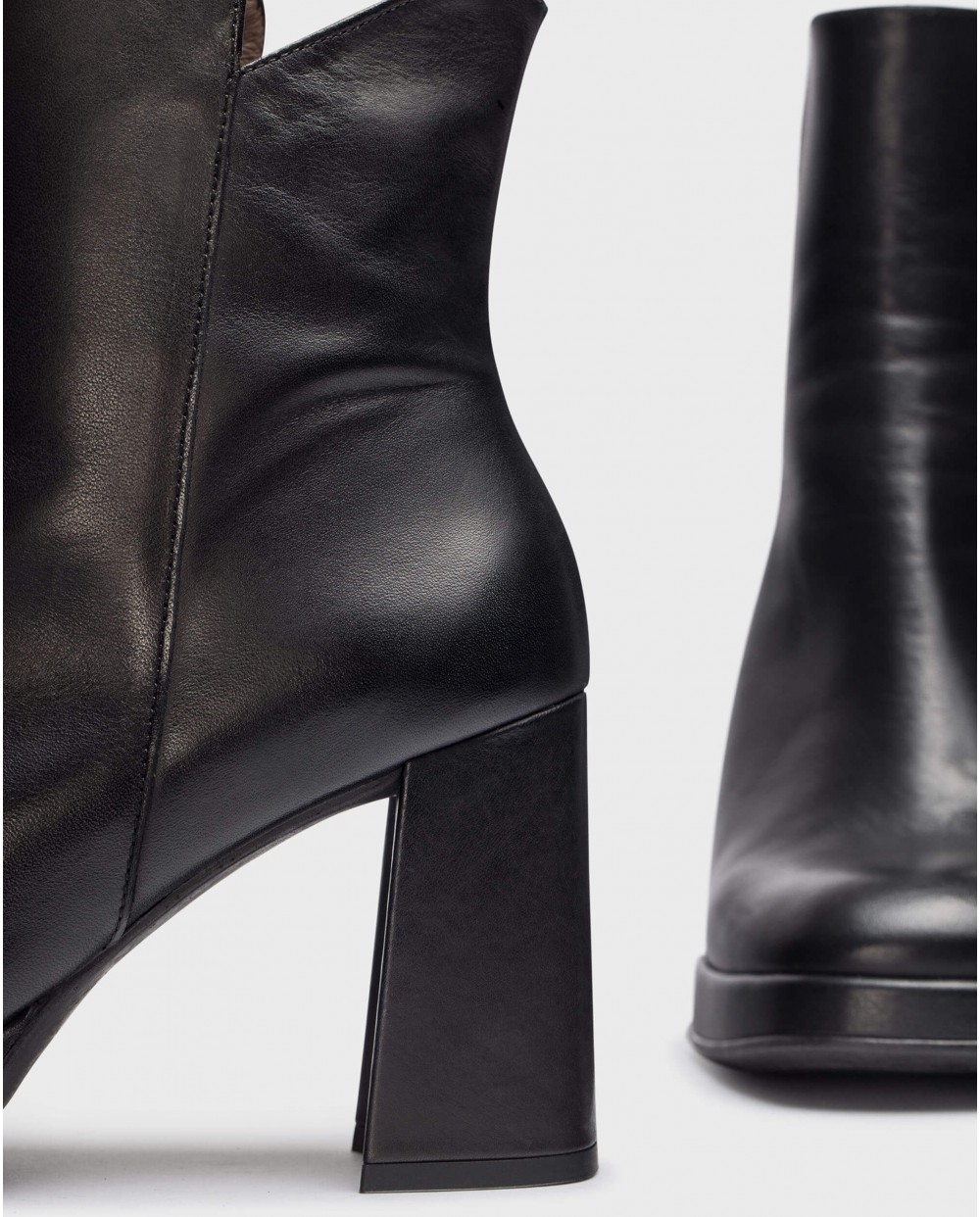 Wonders-Ankle Boots-Black SANTO ankle boot