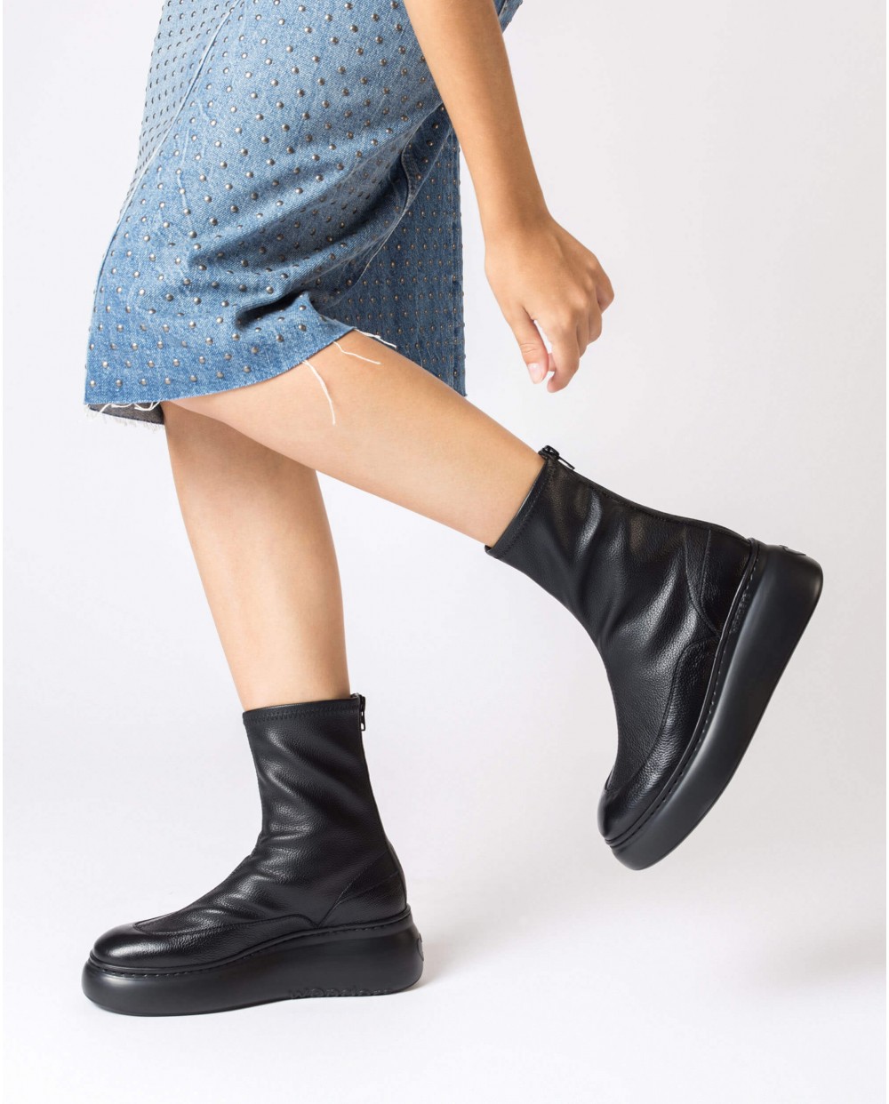 Wonders-Ankle Boots-Black Yuri ankle boot