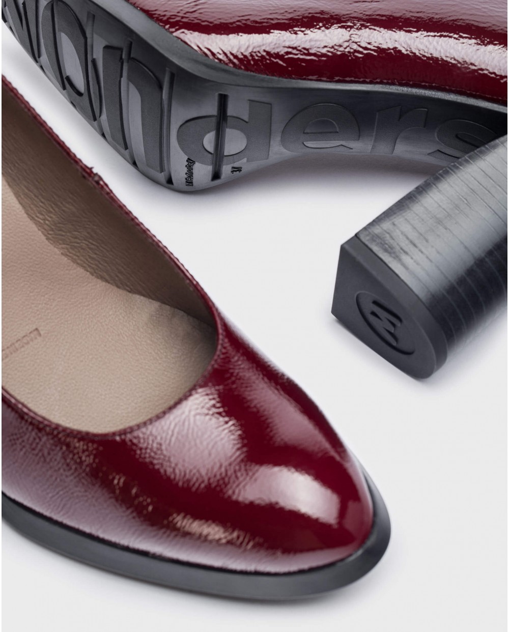 Wonders-Heels-Burgundy TINI shoe