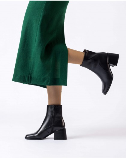 Wonders-Ankle Boots-Black RODOLFO Ankle boots