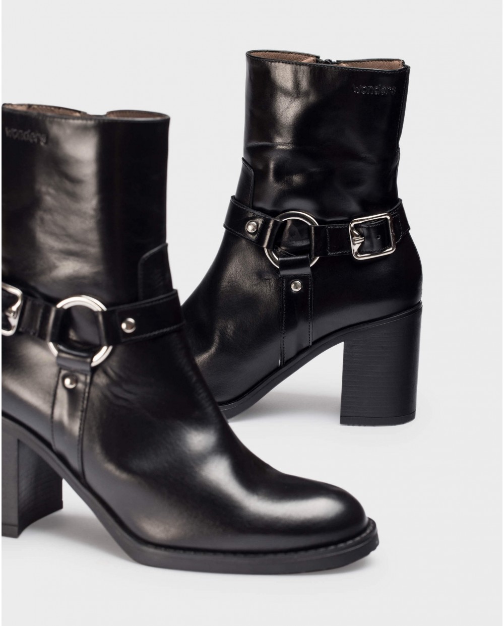 Wonders-Ankle Boots-Black STAR Ankle Boots