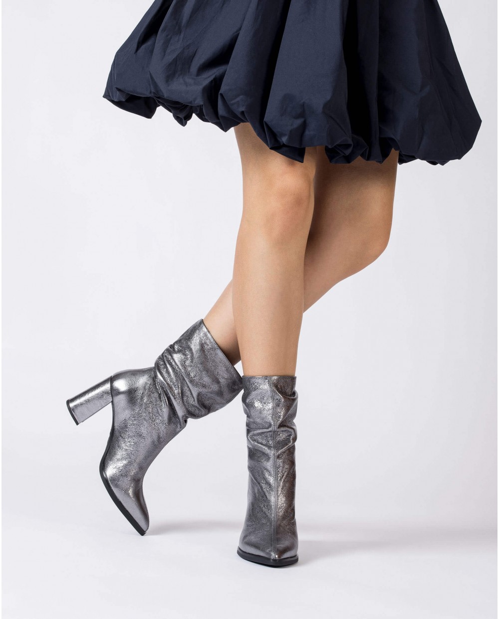 Wonders-Ankle Boots-Lead SALMA Ruched Booties