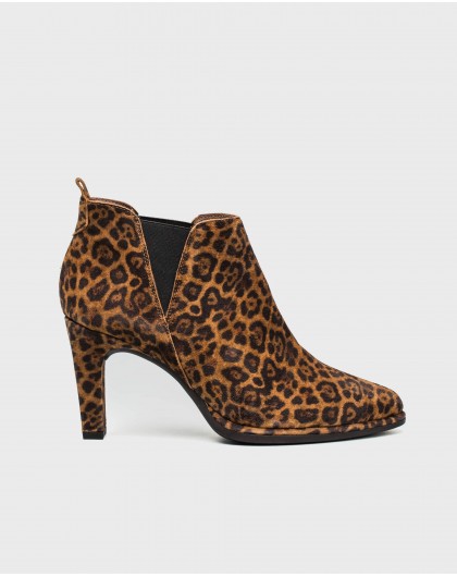 Wonders-Outlet-Zebra print heeled ankle boot