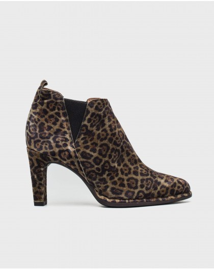 Wonders-Ankle Boots-Zebra print heeled ankle boot