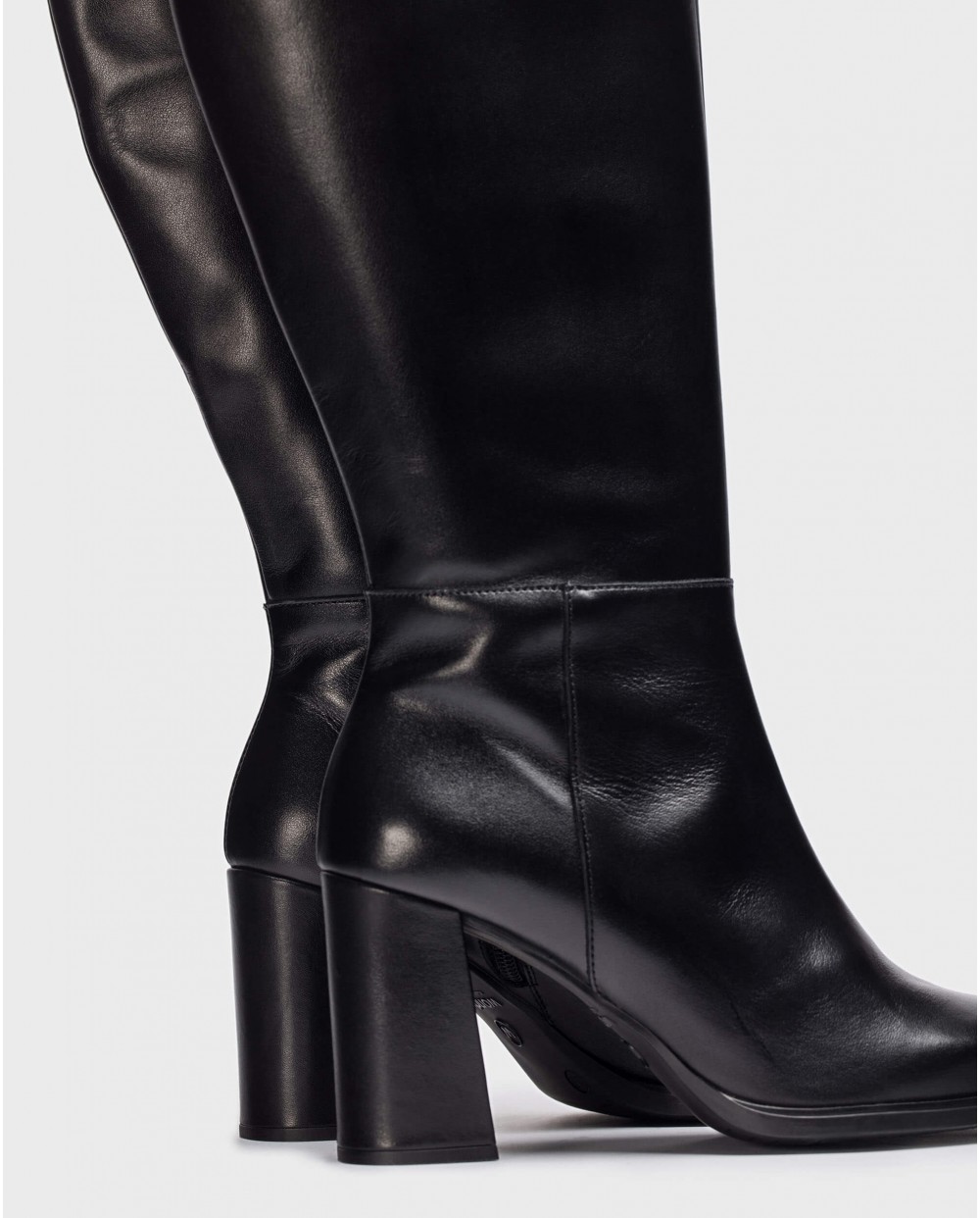 Wonders-Boots-Black JEAN boots