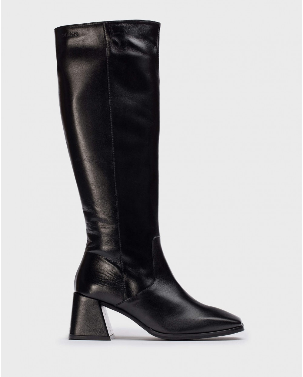 Wonders-Boots-Black LOVE boot