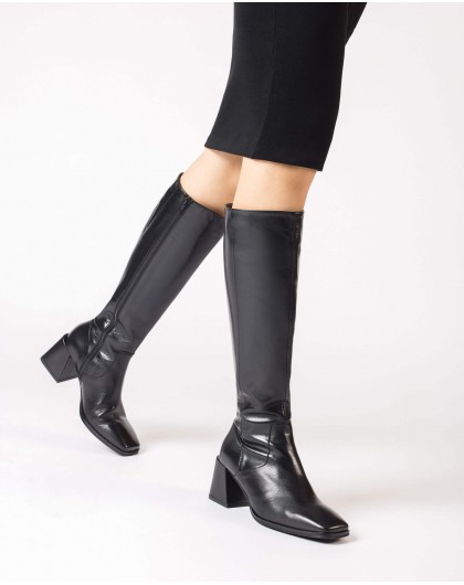 Wonders-Boots-Black LOVE boot