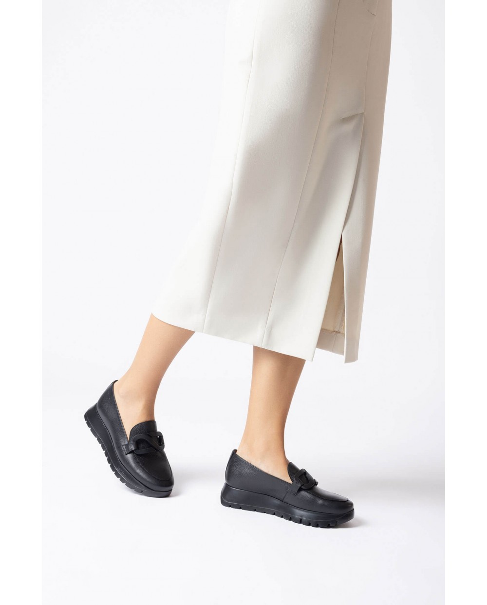 Wonders-Loafers-Black Rose loafer